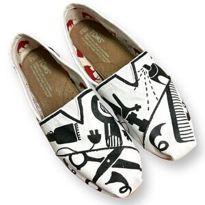 TOMS Flat Shoes Size 5.5 Hairstylist Hair Salon Hairdresser Pattern Canvas